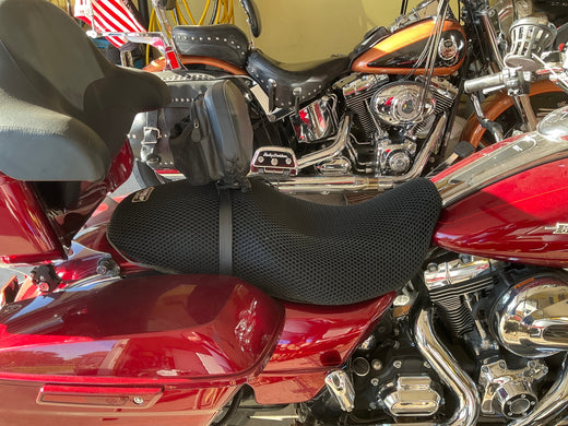Wind Rider mesh seat cover on a Harley Davidson Street Glide Special