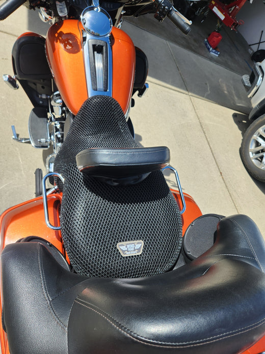 Wind Rider mesh seat cover on a Harley Davidson Ultra Limited